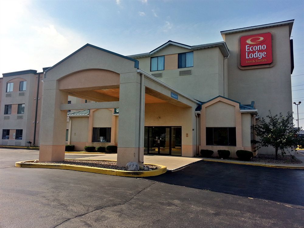 Econo Lodge Inn & Suites Peoria Illinois Exterior photo